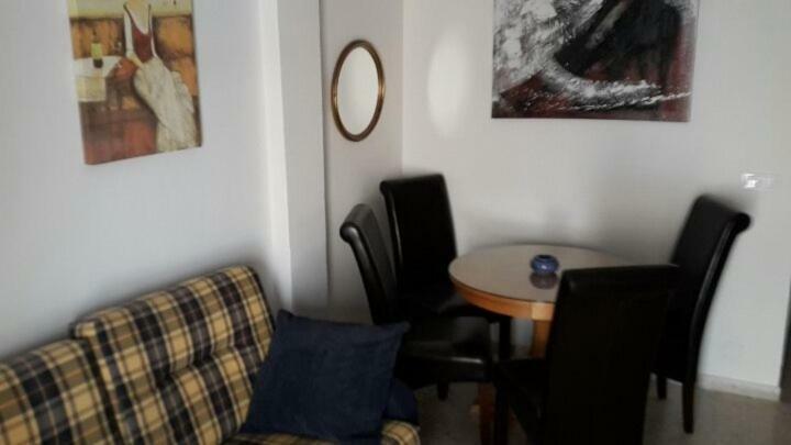 Apartamento Calle Espana ฟูเอนฮิโรลา ภายนอก รูปภาพ